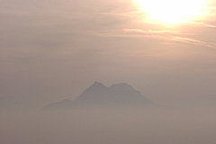 Bild: Sonnenaufgang in den Bergen Wagrains